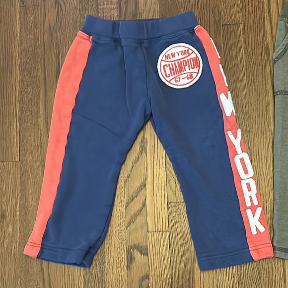 Lot of 2 boys sweatpants / joggers 2 /2T EUC - Picture 2 of 7